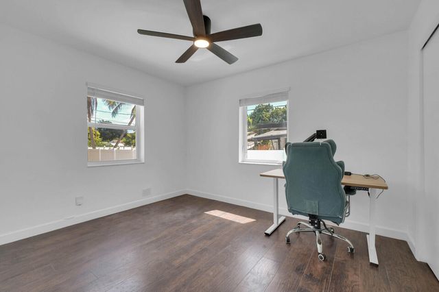 2517 Rodman Street, Hollywood, FL 33020