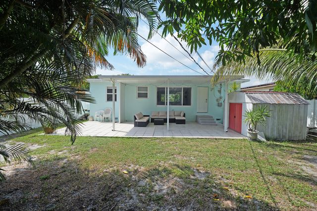 2517 Rodman Street, Hollywood, FL 33020