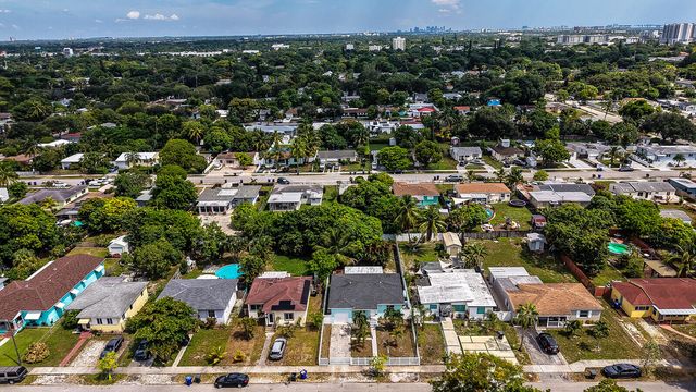 2517 Rodman Street, Hollywood, FL 33020