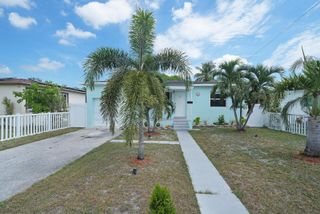 2517 Rodman Street, Hollywood, FL 33020