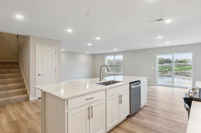 21944 Rouillard Boulevard, Rogers, MN 55374