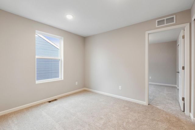 21944 Rouillard Boulevard, Rogers, MN 55374