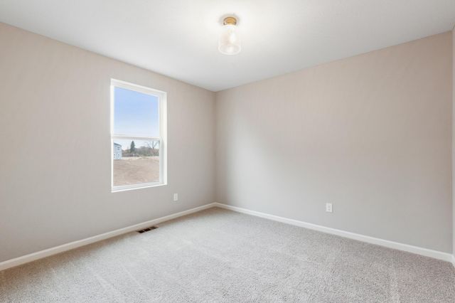 21944 Rouillard Boulevard, Rogers, MN 55374