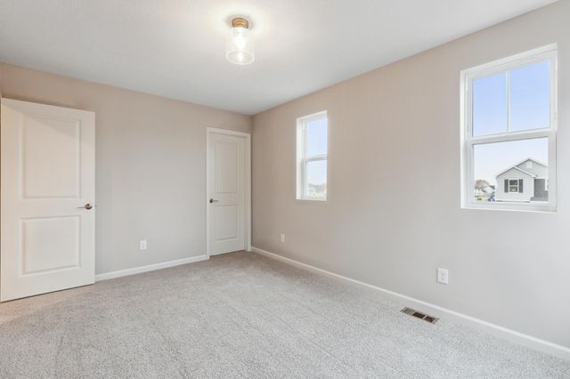 21944 Rouillard Boulevard, Rogers, MN 55374