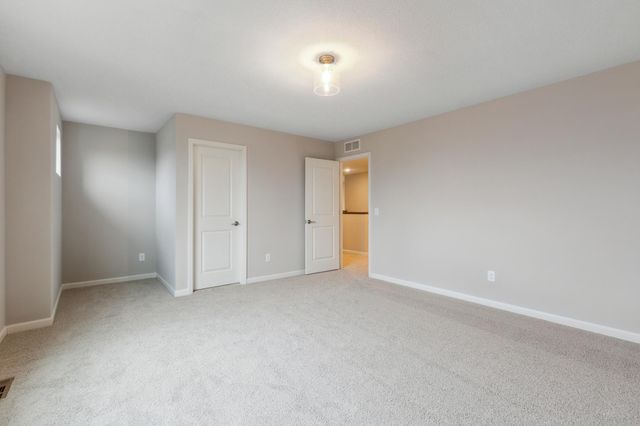 21944 Rouillard Boulevard, Rogers, MN 55374