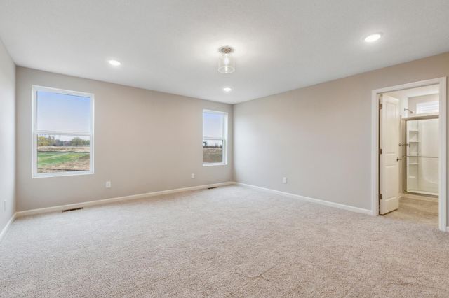 21944 Rouillard Boulevard, Rogers, MN 55374