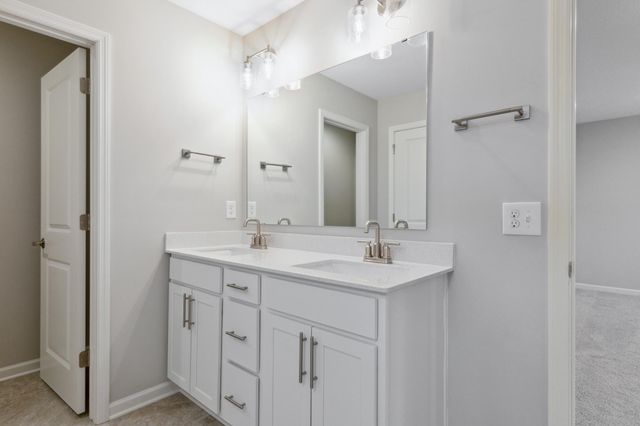 21944 Rouillard Boulevard, Rogers, MN 55374