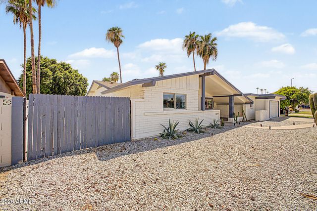 2019 E FOUNTAIN Street, Mesa, AZ 85213