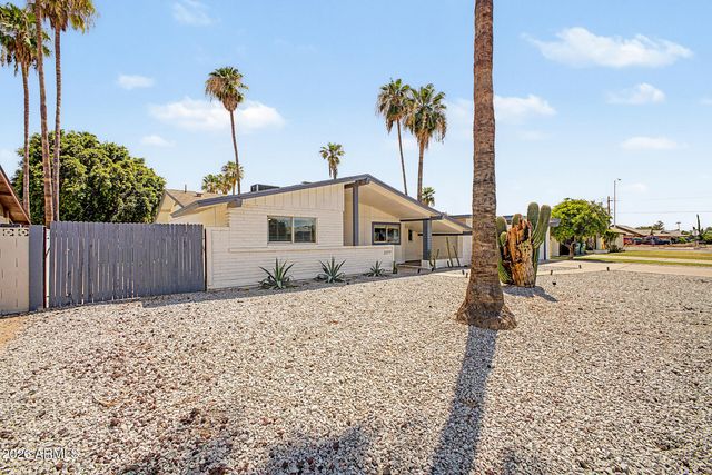 2019 E FOUNTAIN Street, Mesa, AZ 85213