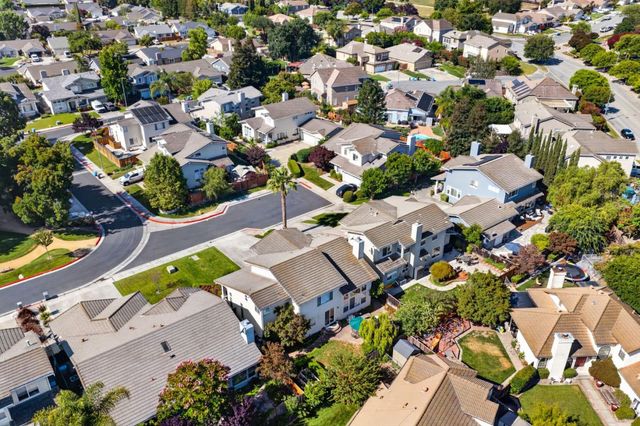 1405 Casablanca Circle, Gilroy, CA 95020