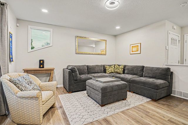 803 Northwood Drive, South Bend, IN 46617