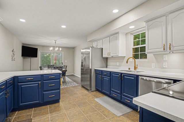 803 Northwood Drive, South Bend, IN 46617