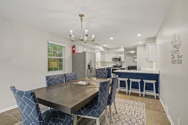 803 Northwood Drive, South Bend, IN 46617