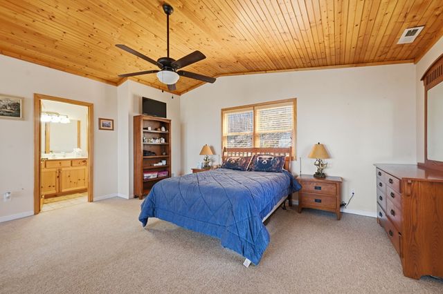 729 Canterbury Road, Murphy, NC 28906