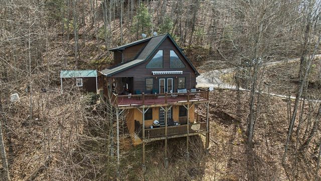 729 Canterbury Road, Murphy, NC 28906