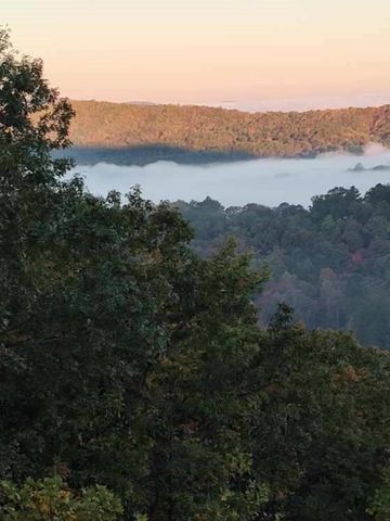 729 Canterbury Road, Murphy, NC 28906