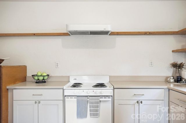 423 Reems Creek Road, Weaverville, NC 28787