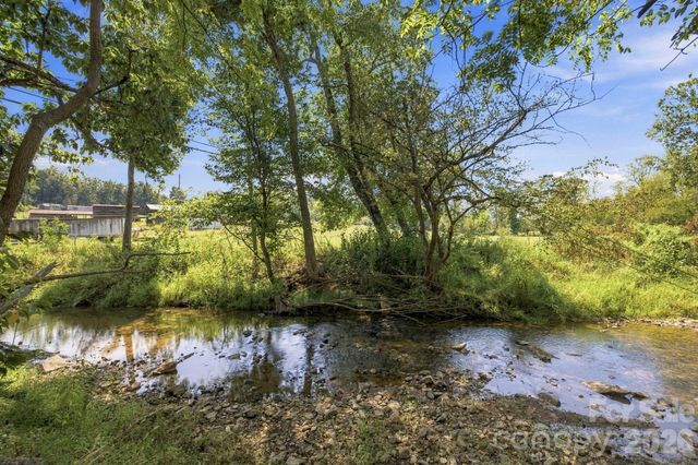 423 Reems Creek Road, Weaverville, NC 28787