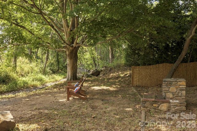 423 Reems Creek Road, Weaverville, NC 28787
