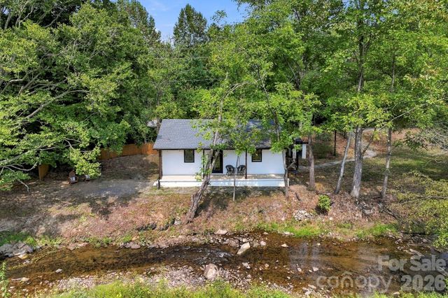 423 Reems Creek Road, Weaverville, NC 28787