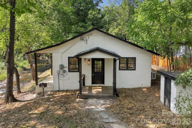 423 Reems Creek Road, Weaverville, NC 28787