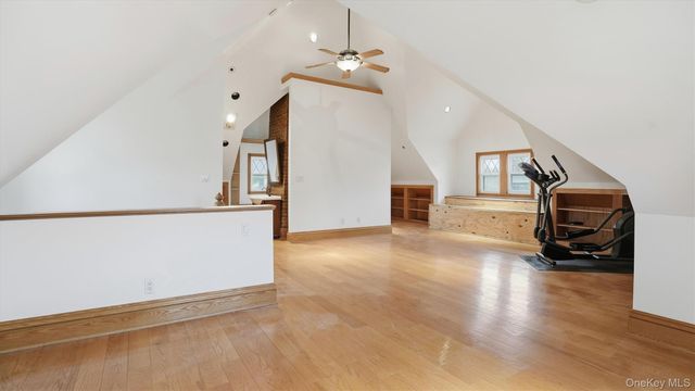 40 Meadow Street, Garden City, NY 11530