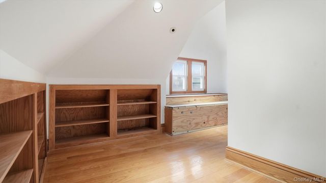 40 Meadow Street, Garden City, NY 11530