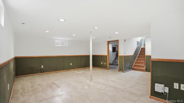 40 Meadow Street, Garden City, NY 11530