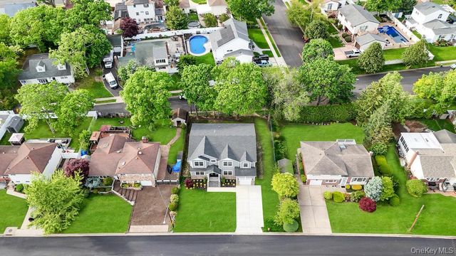 124 North Drive, Massapequa, NY 11758