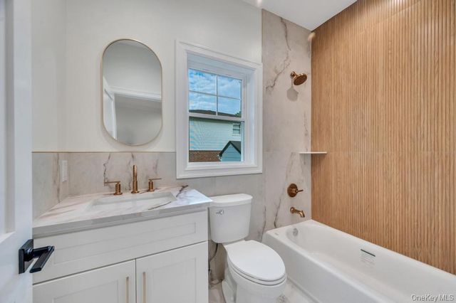 124 North Drive, Massapequa, NY 11758