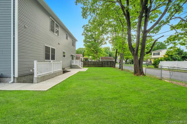 124 North Drive, Massapequa, NY 11758