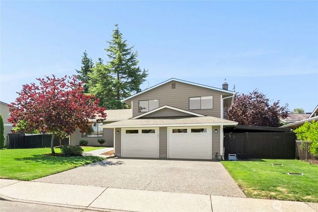 818 91st Place SE, Everett, WA 98208