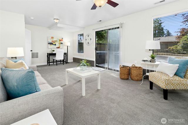 818 91st Place SE, Everett, WA 98208