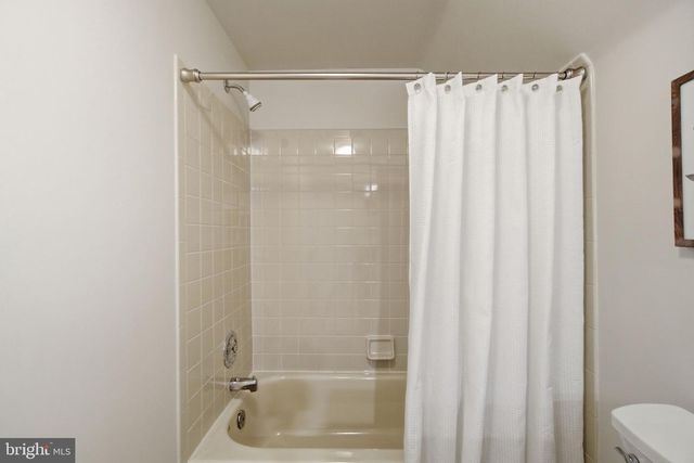 905 MCLENDON DR, Frederick, MD 21702