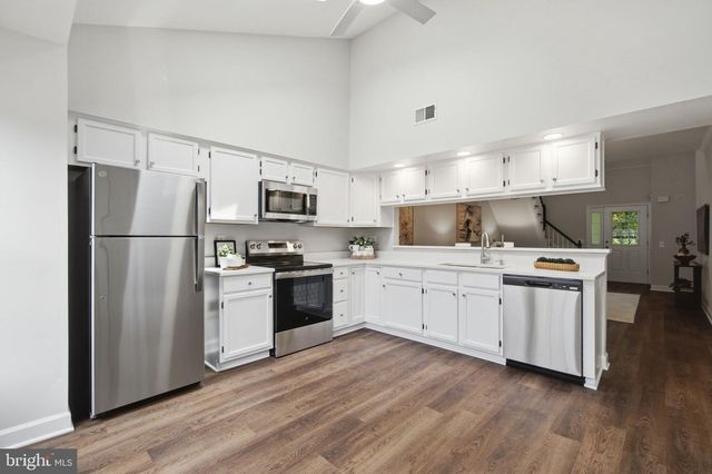 905 MCLENDON DR, Frederick, MD 21702