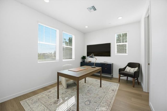 2392 Haley Point Drive 104, Ventura, CA 93003