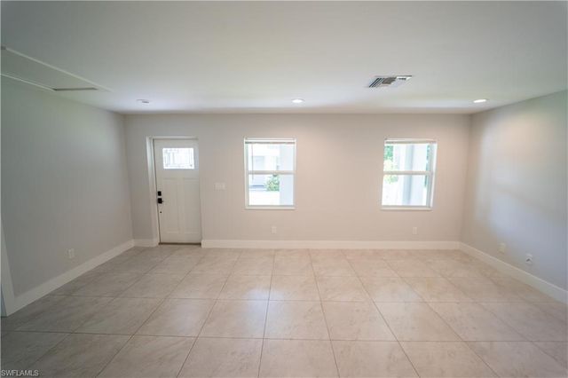 27304 Dortch AVE 304, Bonita Springs, FL 34135