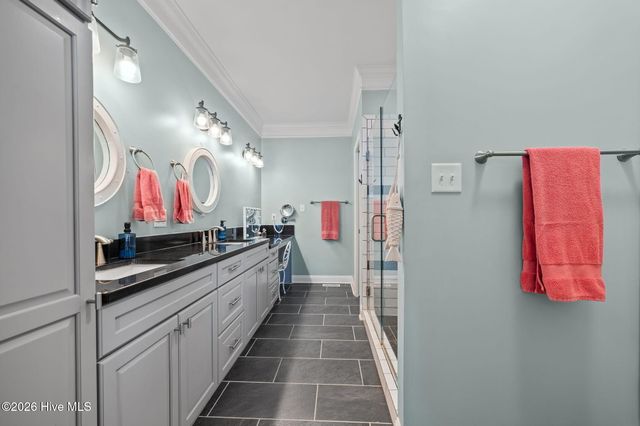 30 E North Shore Lane, Arapahoe, NC 28510