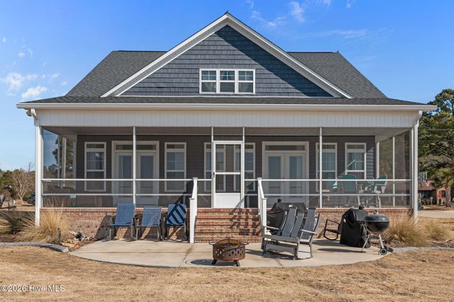 30 E North Shore Lane, Arapahoe, NC 28510