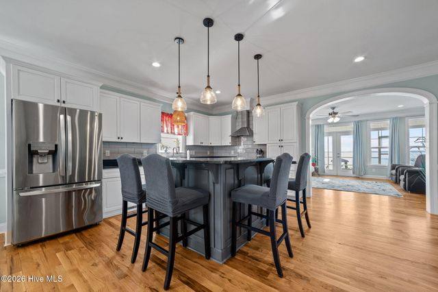 30 E North Shore Lane, Arapahoe, NC 28510