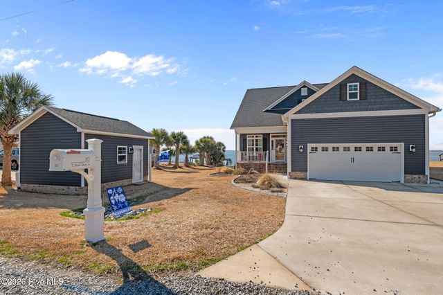 30 E North Shore Lane, Arapahoe, NC 28510