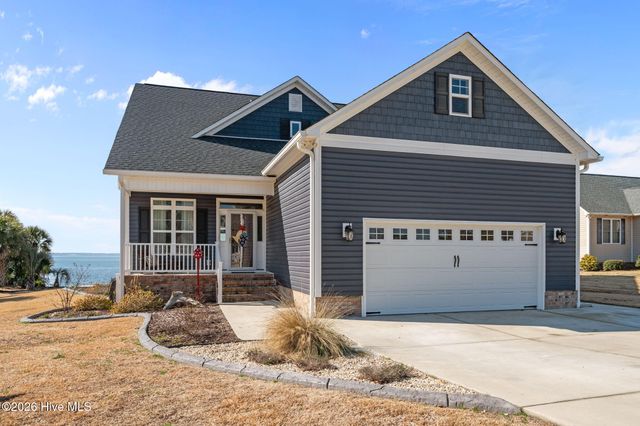 30 E North Shore Lane, Arapahoe, NC 28510