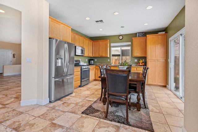 2547 Spencer Ln, Tracy, CA 95377