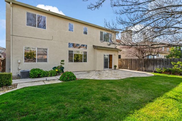 2547 Spencer Ln, Tracy, CA 95377