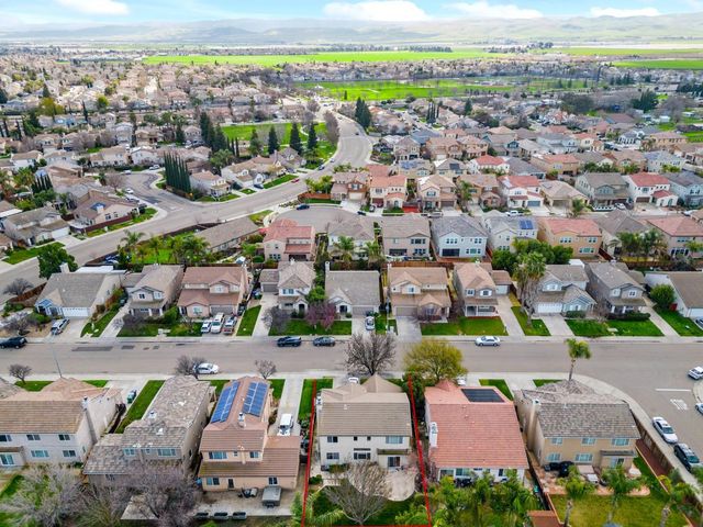 2547 Spencer Ln, Tracy, CA 95377