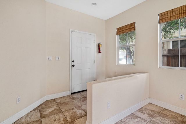 2547 Spencer Ln, Tracy, CA 95377