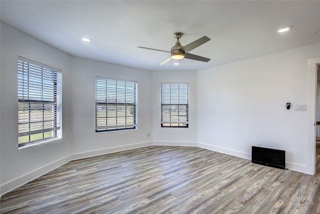 625 Country Oaks, Greenville, TX 75401