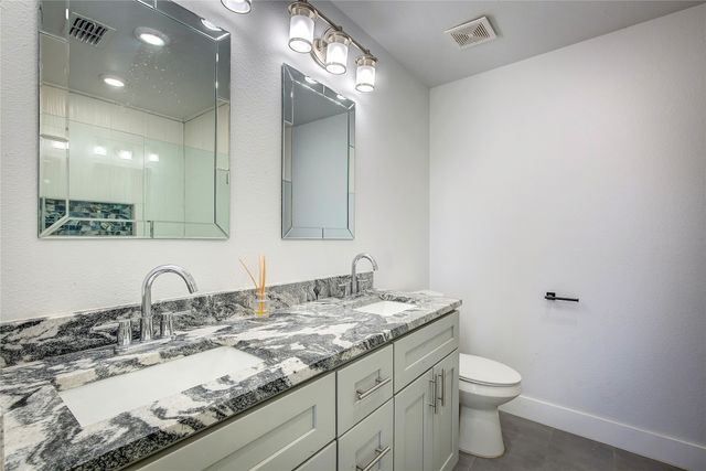 625 Country Oaks, Greenville, TX 75401