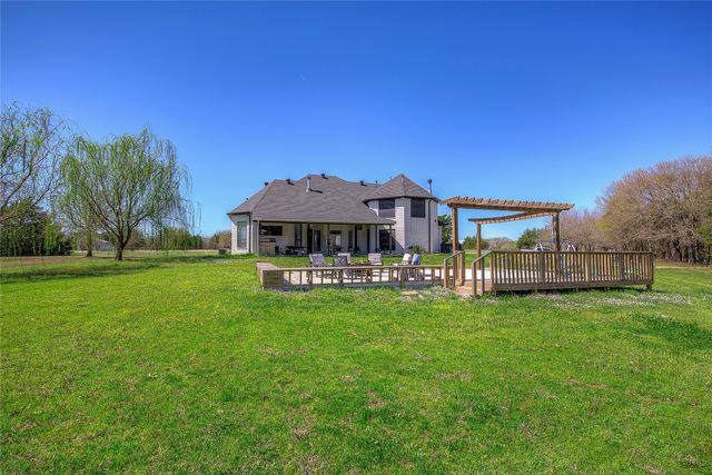 625 Country Oaks, Greenville, TX 75401