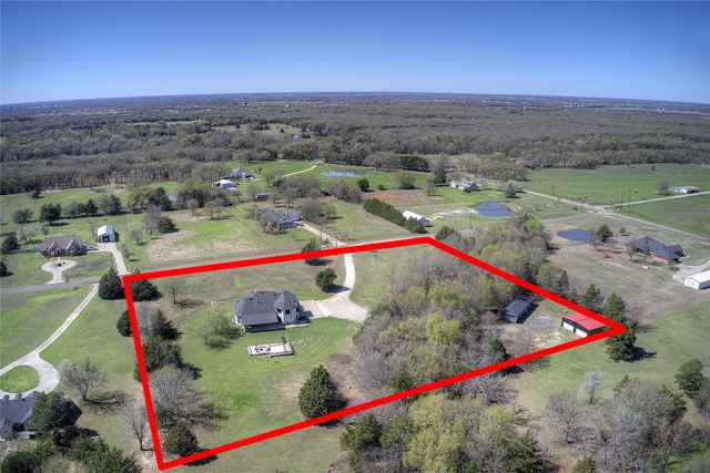 625 Country Oaks, Greenville, TX 75401